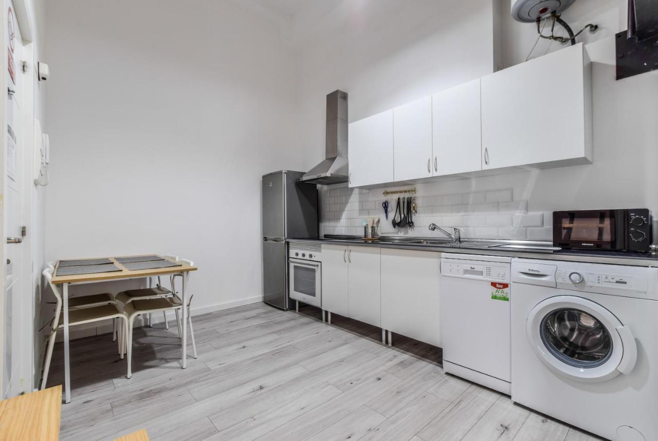 Apartamentos Reformados Bernabeu Madrid Exterior photo